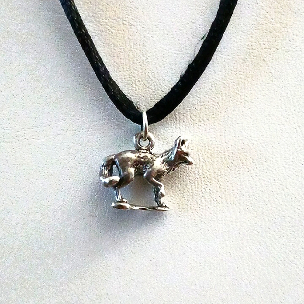 Unisex Celtic Fox Necklace